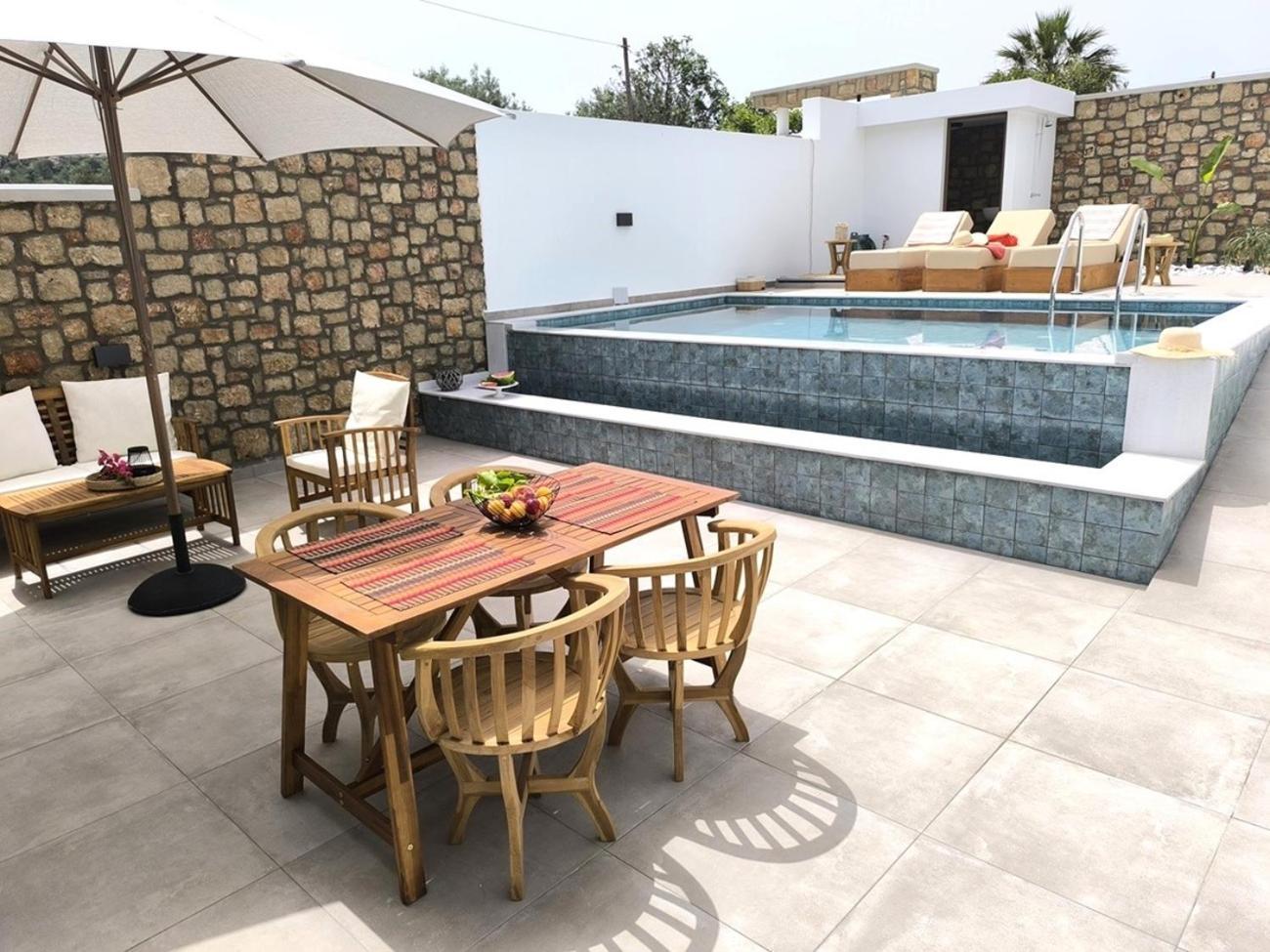 Valantina'S & Mannouel Lardos Luxury Villas Dış mekan fotoğraf