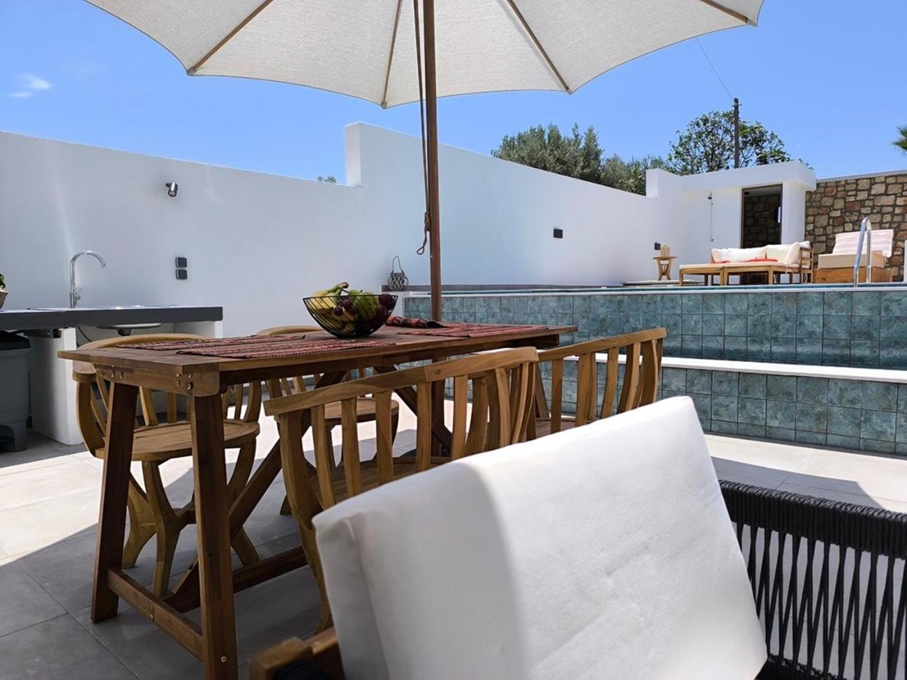 Valantina'S & Mannouel Lardos Luxury Villas Dış mekan fotoğraf